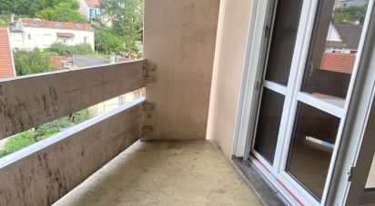 Appartement 3 pièces de 66 m² à Corbeil-Essonnes (91100)