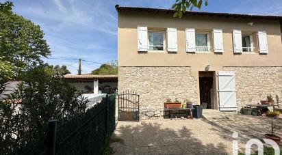 House 3 rooms of 112 m² in L'Isle-sur-la-Sorgue (84800)