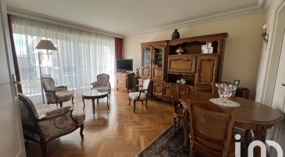 Apartment 3 rooms of 69 m² in Montmorency (95160)