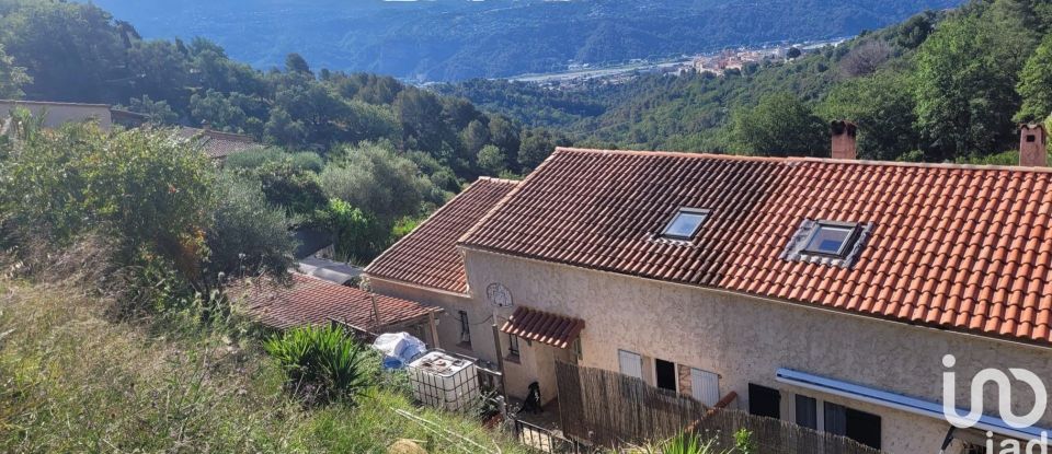 Maison 4 pièces de 115 m² à Carros (06510)