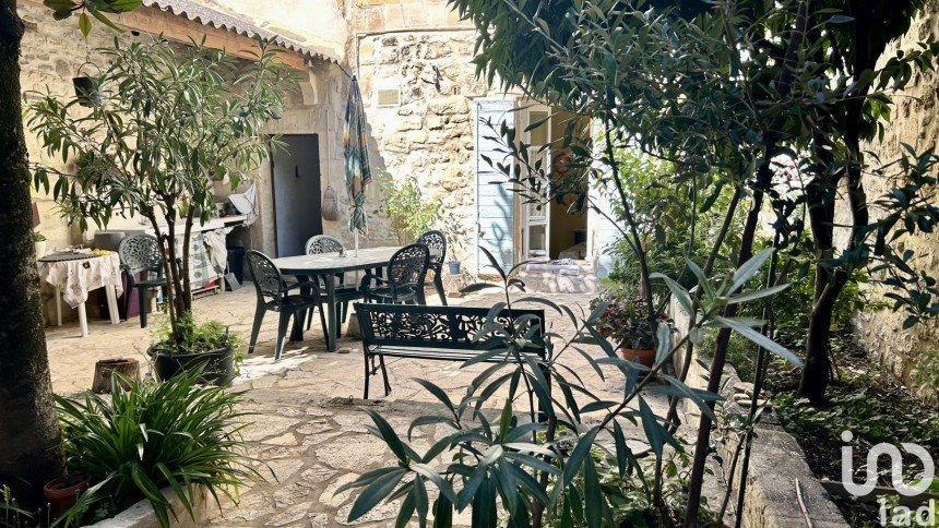 House 7 rooms of 163 m² in Tarascon (13150)