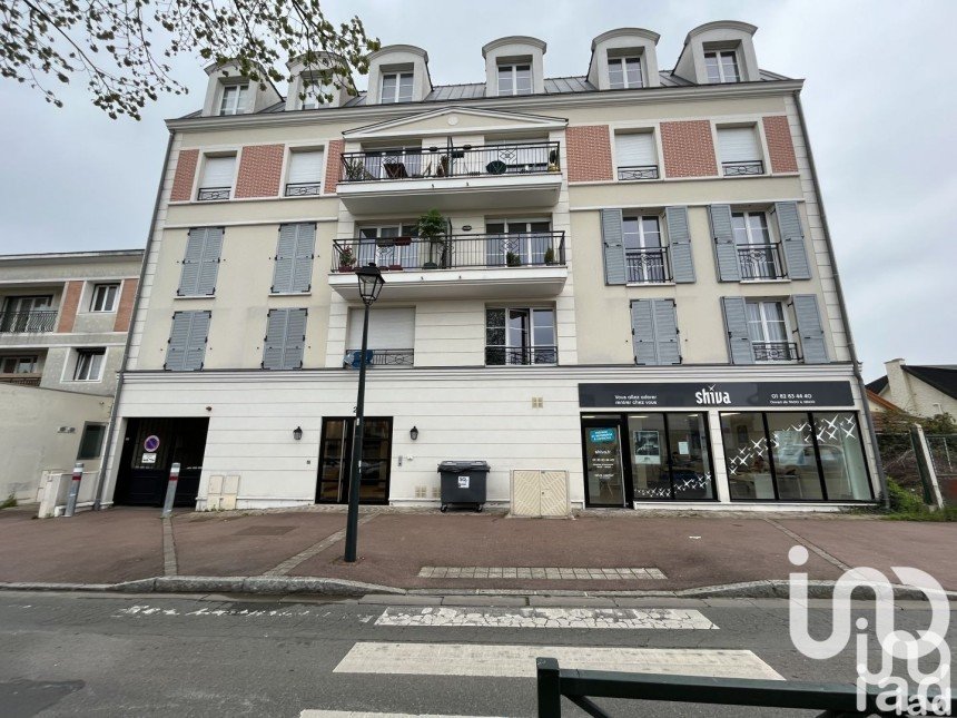 Studio 1 pièce de 29 m² à Les Clayes-sous-Bois (78340)