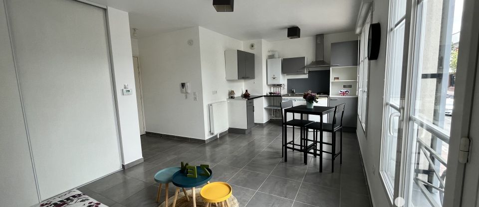 Studio 1 pièce de 29 m² à Les Clayes-sous-Bois (78340)