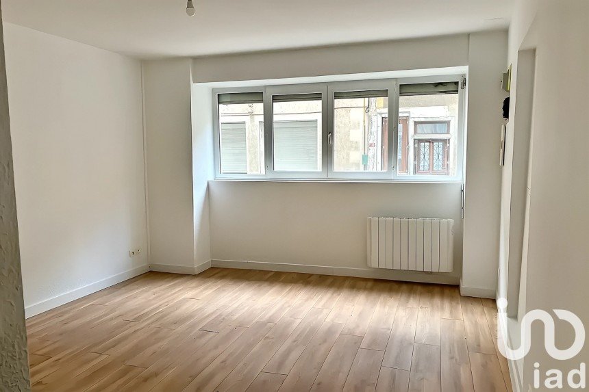 Studio 1 pièce de 28 m² à Chalamont (01320)