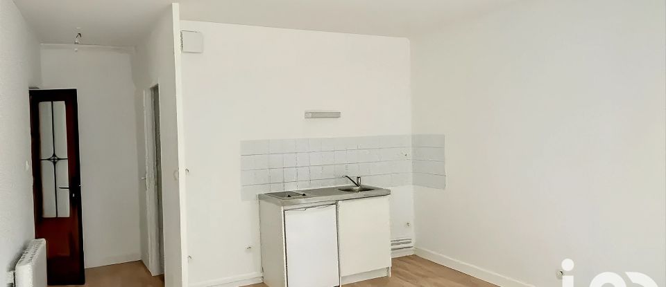 Studio 1 room of 28 m² in Chalamont (01320)