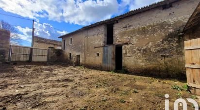 Maison de campagne 4 pièces de 80 m² à Sérigny (86230)