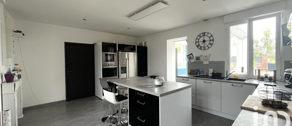 Maison 4 pièces de 177 m² à Framerville-Rainecourt (80131)