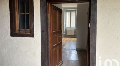 Apartment 1 room of 47 m² in Chalamont (01320)