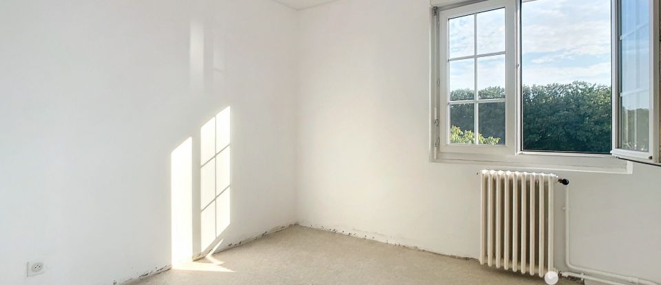 Maison 5 pièces de 95 m² à Guénange (57310)