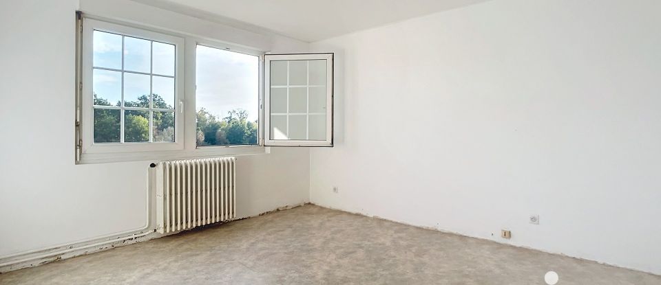 Maison 5 pièces de 95 m² à Guénange (57310)