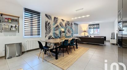 Maison 4 pièces de 147 m² à Charleville-Mézières (08000)