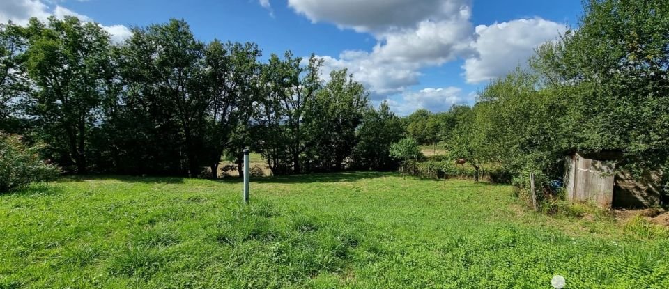 Country house 6 rooms of 143 m² in Queyssac-les-Vignes (19120)