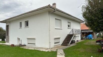 Maison 7 pièces de 150 m² à Boucau (64340)