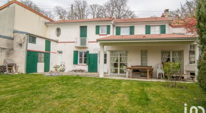 House 8 rooms of 175 m² in L'Haÿ-les-Roses (94240)