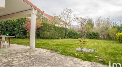 House 8 rooms of 175 m² in L'Haÿ-les-Roses (94240)