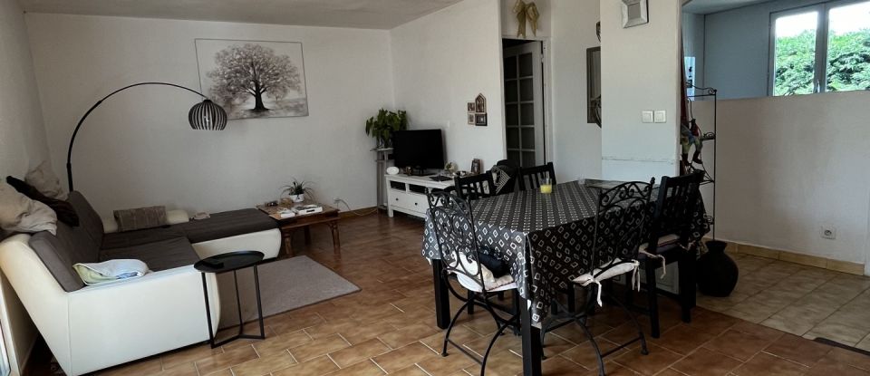 Maison 5 pièces de 90 m² à Sarrians (84260)