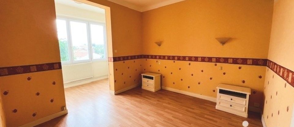 Traditional house 5 rooms of 114 m² in Les Sables-d'Olonne (85100)