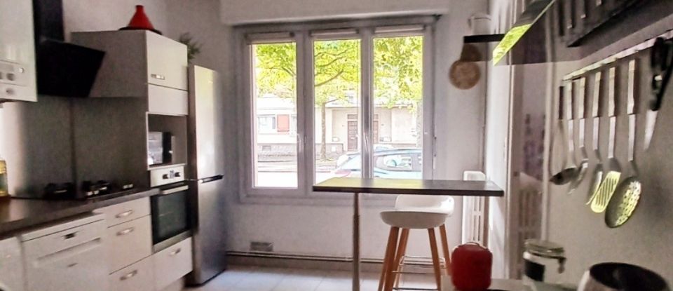 Appartement 3 pièces de 65 m² à Saint-Nazaire (44600)