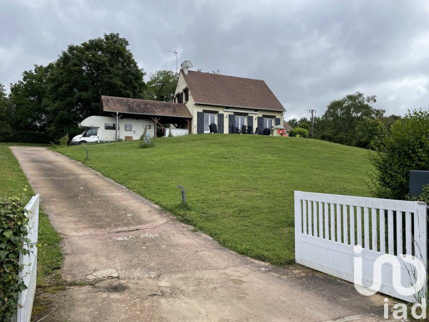 Maison traditionnelle 6 pièces de 120 m² à Muids (27430)