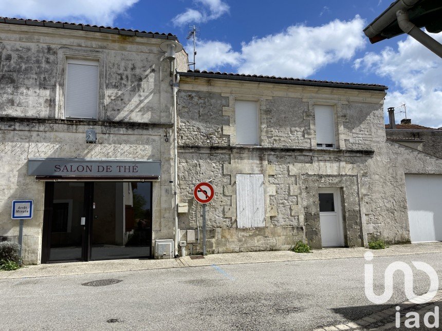 Immeuble de 230 m² à Tonnay-Boutonne (17380)