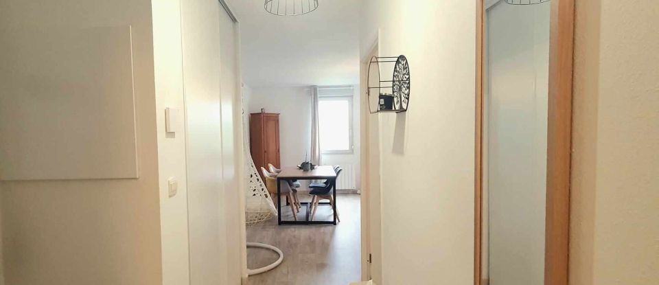 Apartment 3 rooms of 66 m² in Limoges (87100)