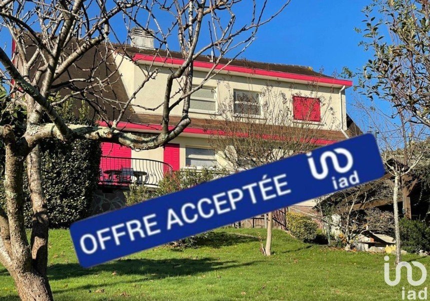 Maison 8 pièces de 180 m² à Orthez (64300)