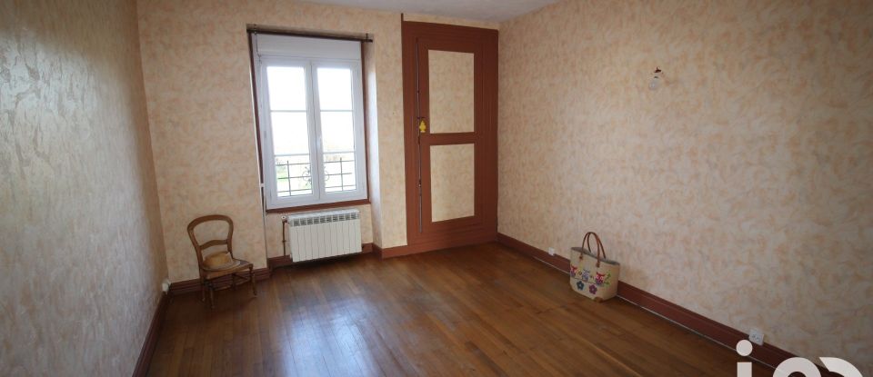 House 7 rooms of 161 m² in Guérigny (58130)