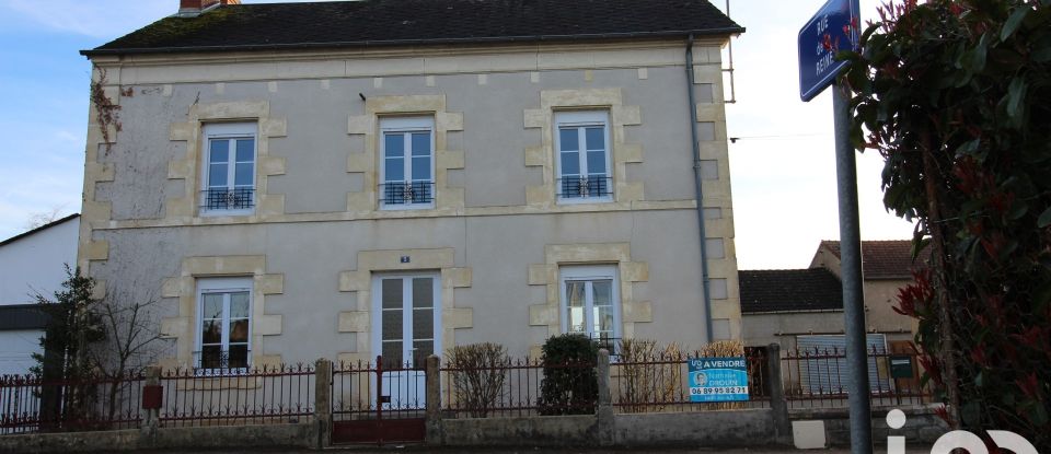 House 7 rooms of 161 m² in Guérigny (58130)