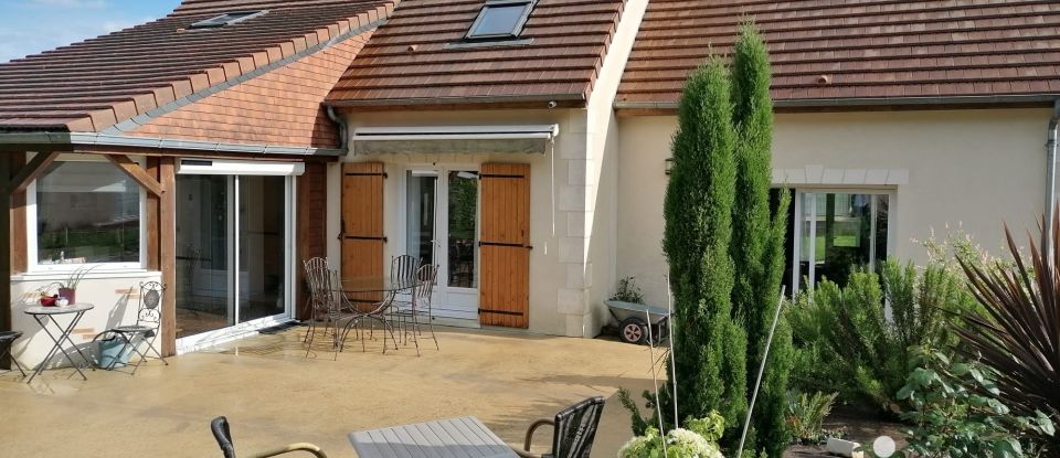 Maison 7 pièces de 180 m² à Nouzilly (37380)