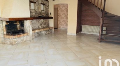 House 6 rooms of 132 m² in Chanteloup-les-Bois (49340)