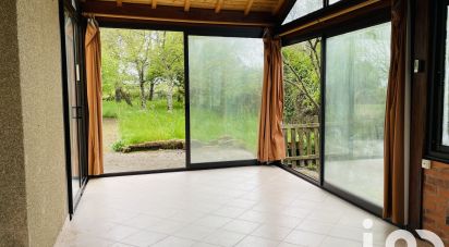 House 6 rooms of 132 m² in Chanteloup-les-Bois (49340)