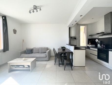 Appartement 2 pièces de 41 m² à Toulon (83000)