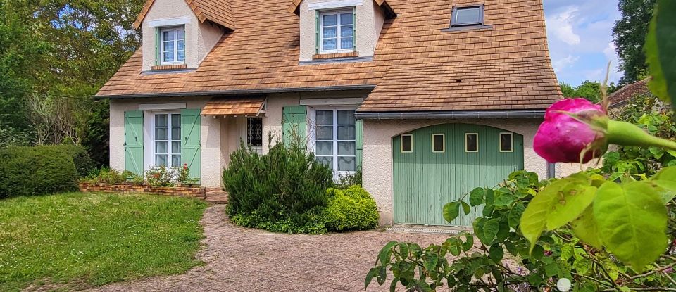 House 8 rooms of 165 m² in Vaugrigneuse (91640)