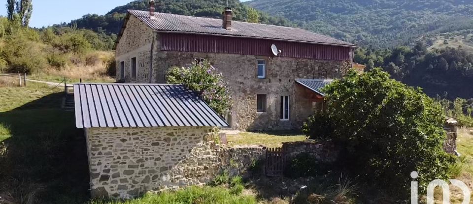 Farm 5 rooms of 152 m² in Bouvières (26460)