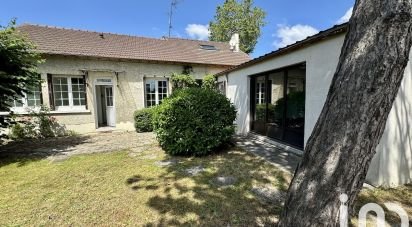 House 8 rooms of 179 m² in Montesson (78360)