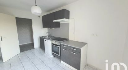 Apartment 4 rooms of 84 m² in Mordelles (35310)