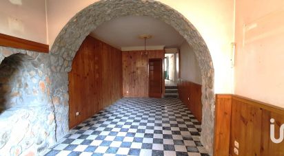 Village house 4 rooms of 93 m² in Thézan-des-Corbières (11200)