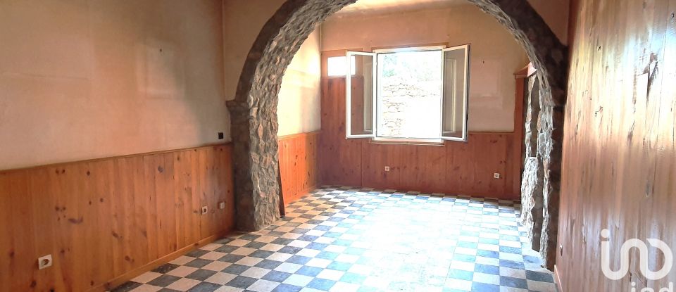 Village house 4 rooms of 93 m² in Thézan-des-Corbières (11200)