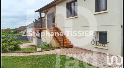 Traditional house 4 rooms of 86 m² in Blanzy (71450)