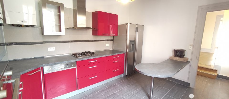 Appartement 6 pièces de 154 m² à Poitiers (86000)