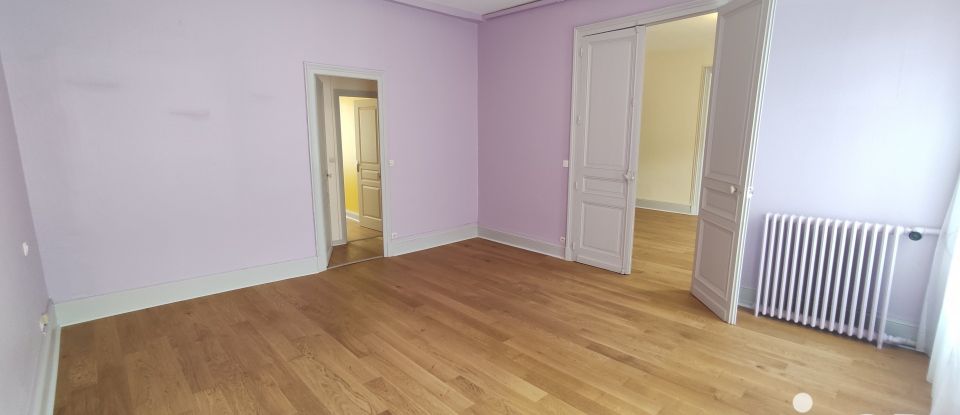 Appartement 6 pièces de 154 m² à Poitiers (86000)