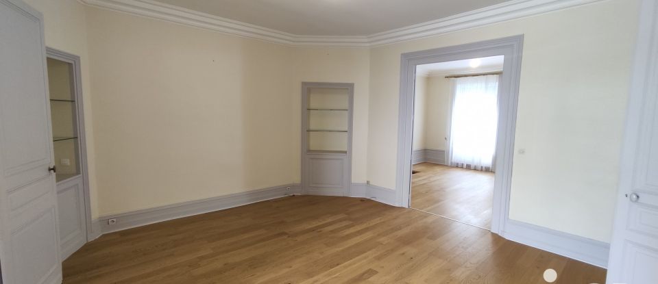 Appartement 6 pièces de 154 m² à Poitiers (86000)