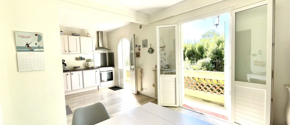 Traditional house 4 rooms of 100 m² in Grasse (06130)