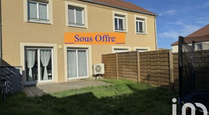 Town house 4 rooms of 87 m² in Presles-en-Brie (77220)