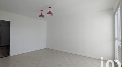 Apartment 4 rooms of 90 m² in Rezé (44400)