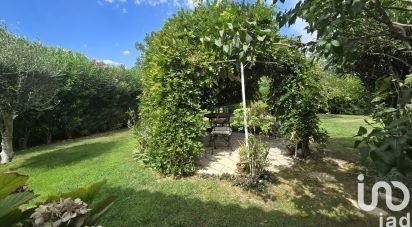 House 6 rooms of 142 m² in Gonfaron (83590)