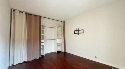 Apartment 3 rooms of 82 m² in Reims (51100)