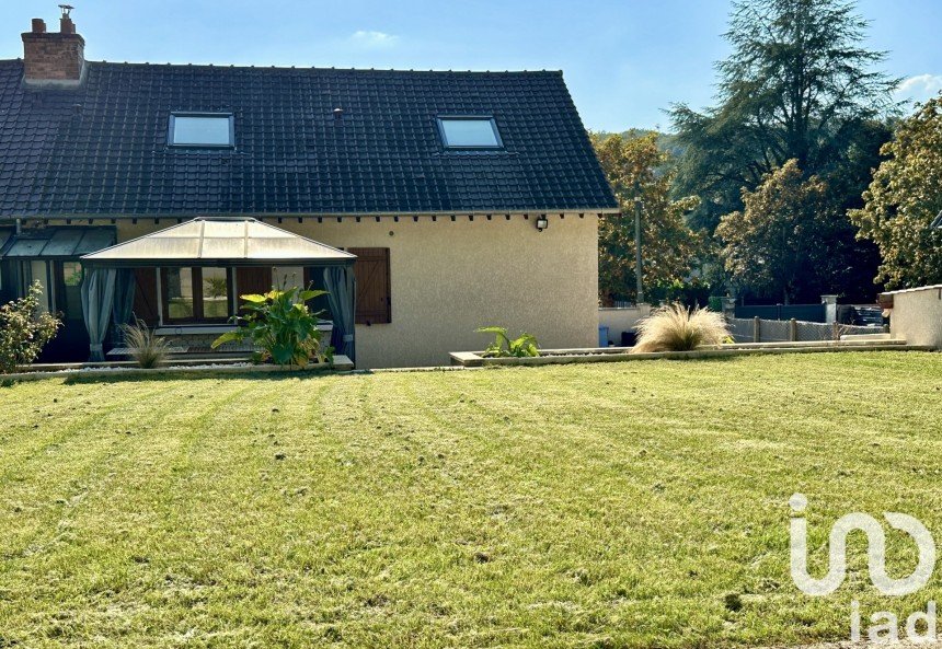 Maison traditionnelle 5 pièces de 90 m² à Saint-Arnoult-en-Yvelines (78730)