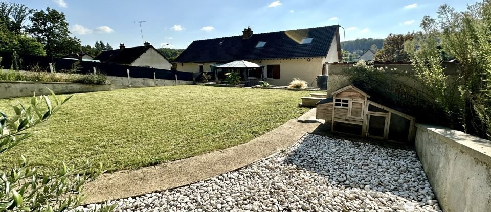 Maison traditionnelle 5 pièces de 90 m² à Saint-Arnoult-en-Yvelines (78730)