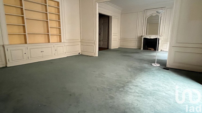 Apartment 4 rooms of 143 m² in Paris (75016)